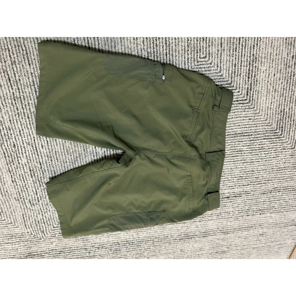 Club Ride Cycling Shorts Mens XL Green Stretch Zip Pocket Bike Trail